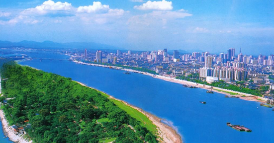湘江新區(qū)規(guī)劃建設應堅持三個注重