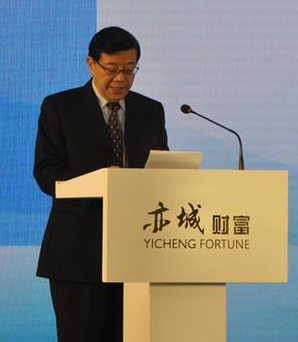 李偉:發(fā)展實體經濟為經濟增長培育新動力